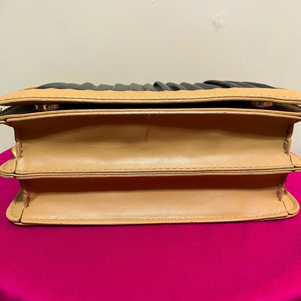 ROME Chain Bag๐ - Picture 4 of 8